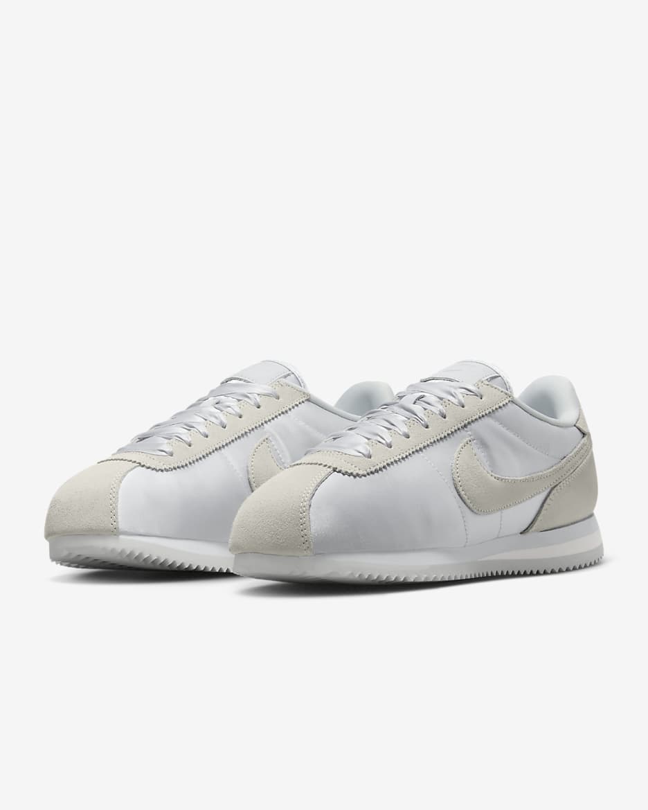 Nike classic cortez women's shoes on sale